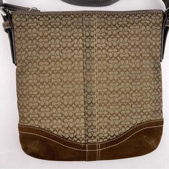 Coach Signature C Jacquard & Suede Bag - Picture 3 of 16